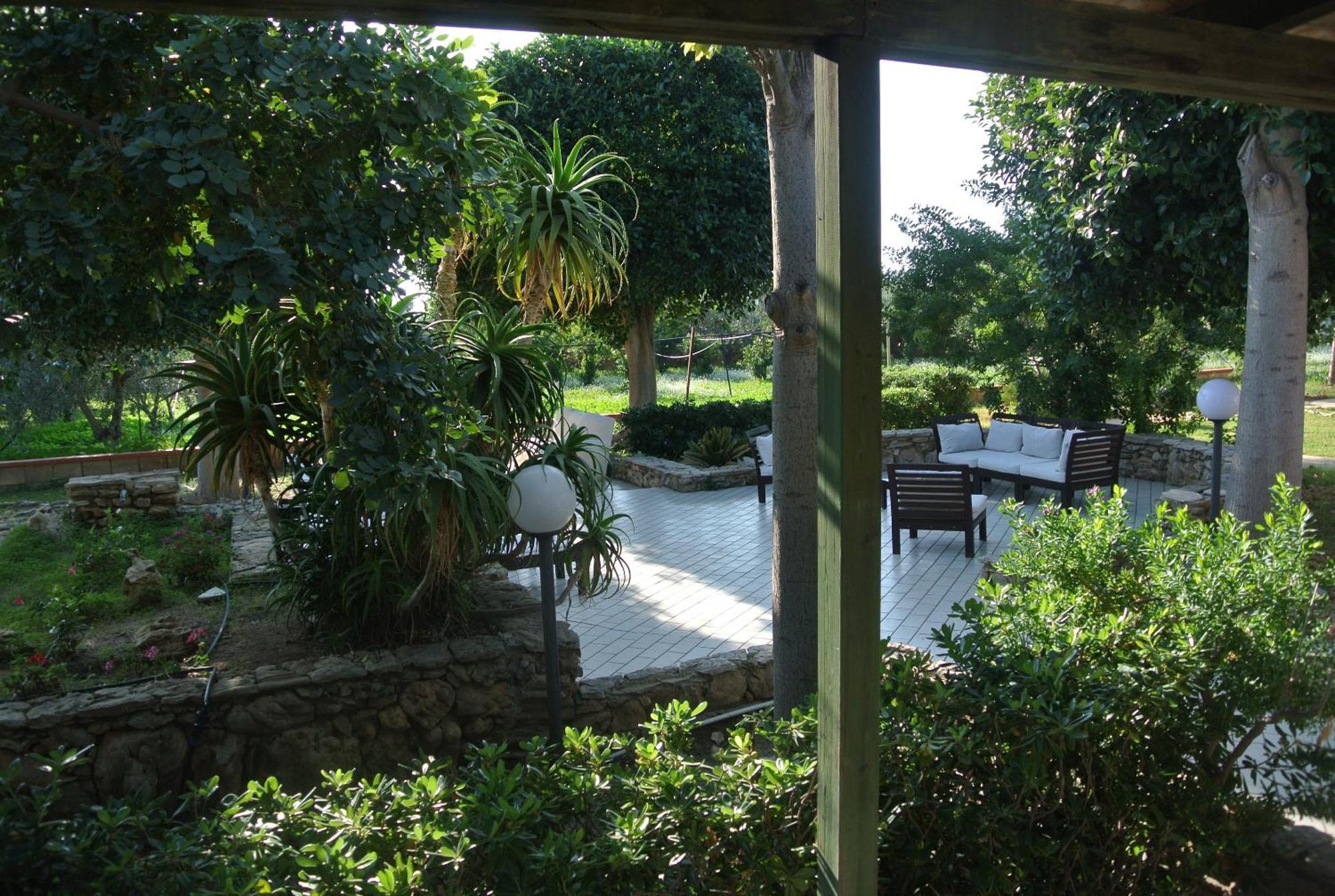 Villa Carlotta Resort San Leone Bagian luar foto