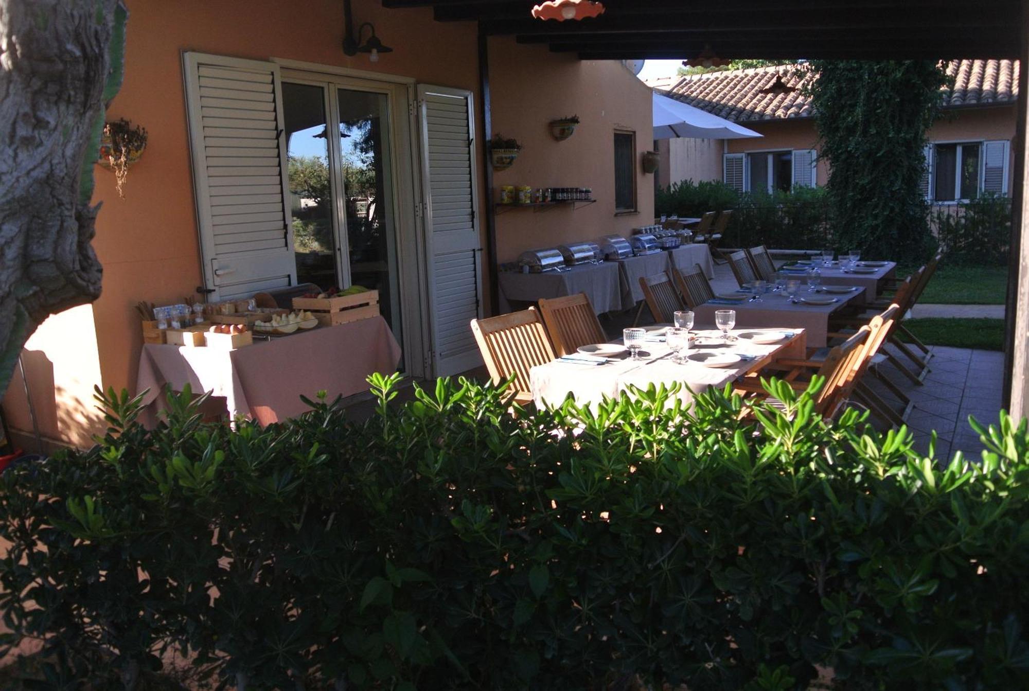 Villa Carlotta Resort San Leone Bagian luar foto