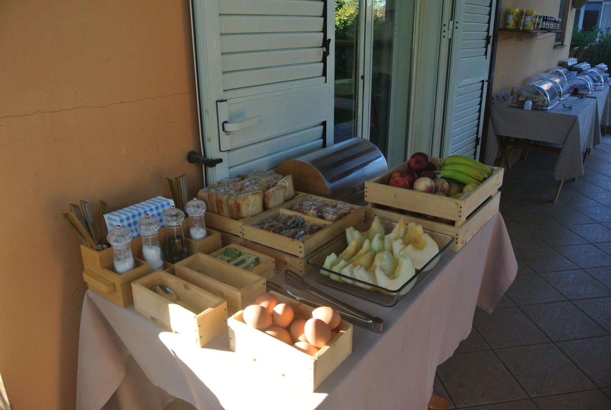 Villa Carlotta Resort San Leone Bagian luar foto
